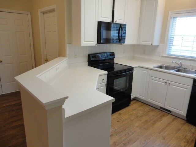 Building Photo - 4012 Mackinac Island Ln