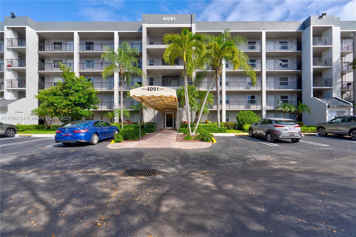 Primary Photo - 4091 Cypress Reach Ct