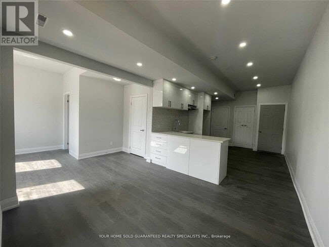 Photo du bâtiment - 15229 Yonge St