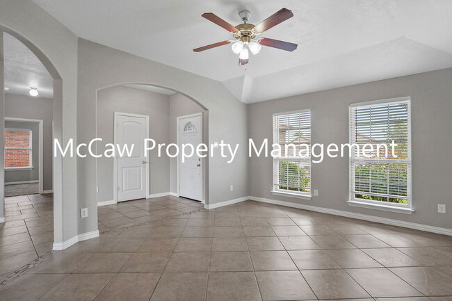Building Photo - 8412 Weeping Cherry Ln