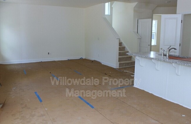 Building Photo - 1212 Weavers Trce Dr