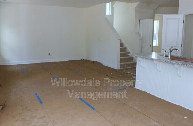 Foto del edificio - 1212 Weavers Trce Dr