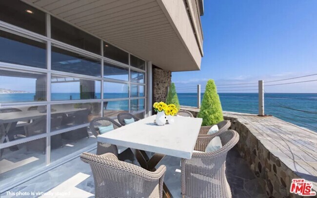 Foto del edificio - 26170 Pacific Coast Hwy
