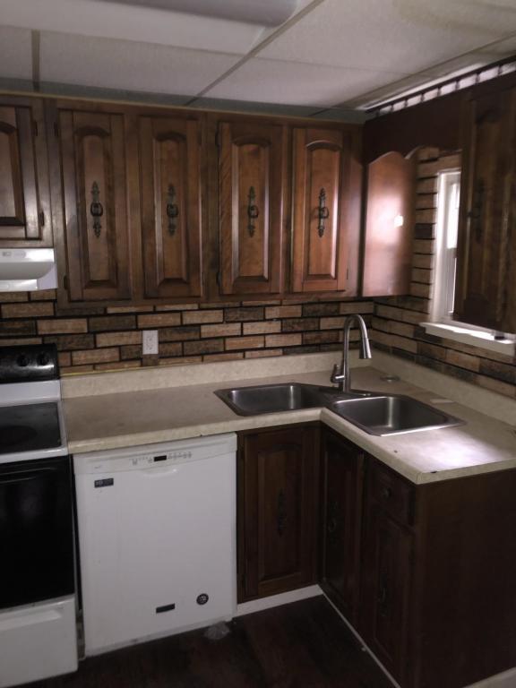 Foto del edificio - 329 Charles Terrace