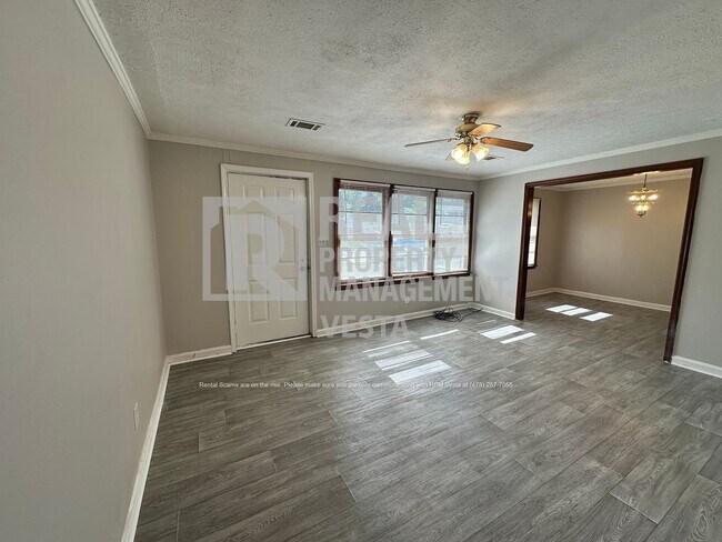 Foto del edificio - 4085 Southview Dr