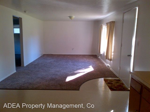 Foto del edificio - 1736-17365 S 10th St W