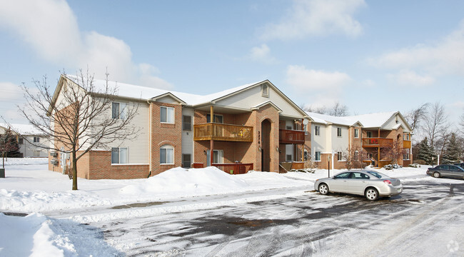 Building Photo - Stadium Meadows