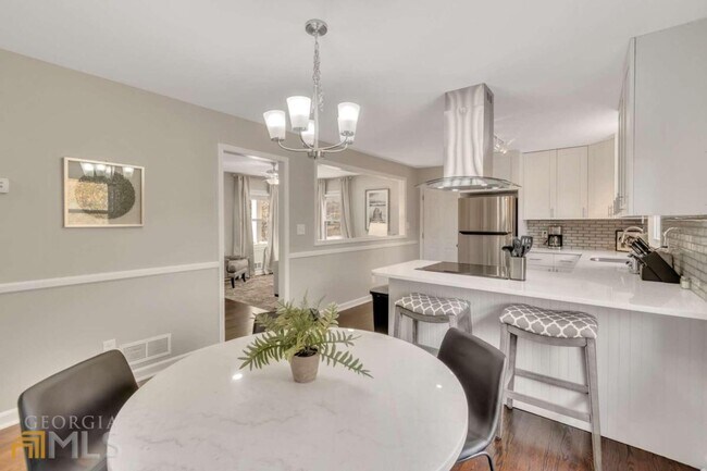 Foto del edificio - 3099 Nursery Rd SE