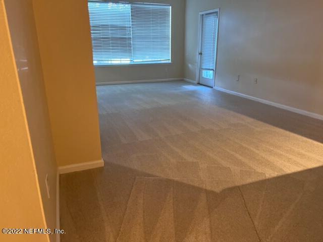 Building Photo - 10550 Baymeadows Rd