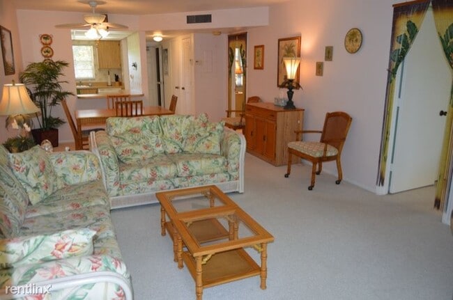 Building Photo - 499 Forest Lakes Blvd