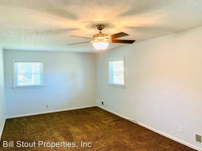 Building Photo - 3 br, 3 bath House - 1100 Yakima St