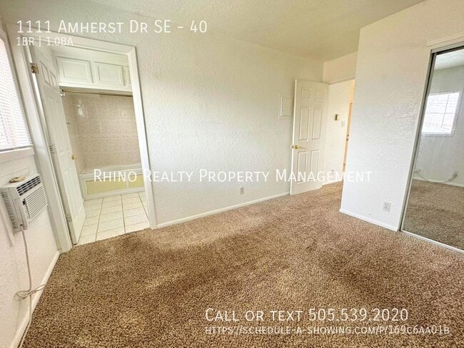 Building Photo - 1111 Amherst Dr SE