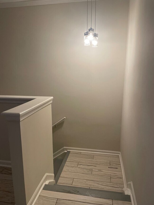 Photo - 1BR 1 B available 10/3/24- Carriage Hill Apartment