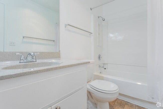 2BR,2BA - Cedar Glen