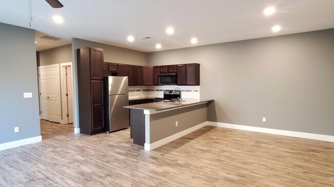 Foto del edificio - 600 N Grandstone St