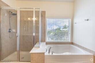 Building Photo - 8887 Ravello Ct