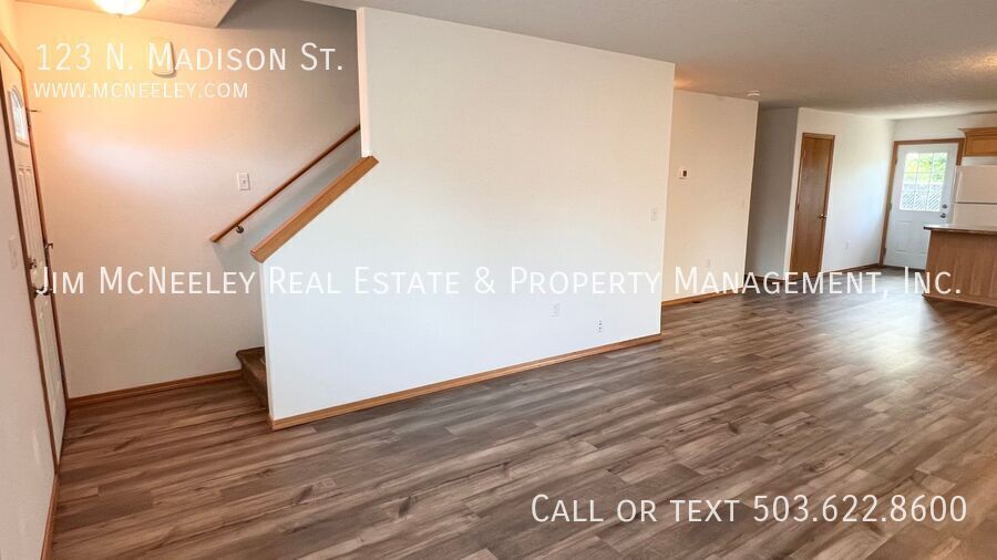 Foto principal - 123 N Madison St