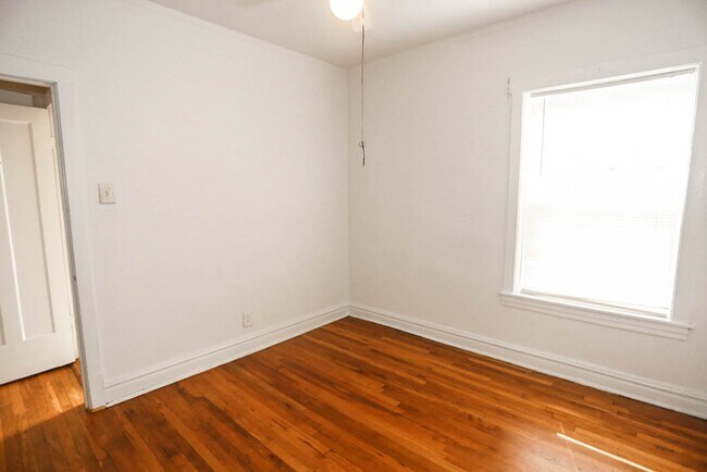 Foto del edificio - 3529 N Broadway St