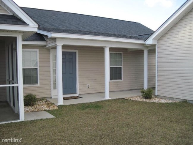 Building Photo - 3 br, 2 bath House - 7 Cromer Street