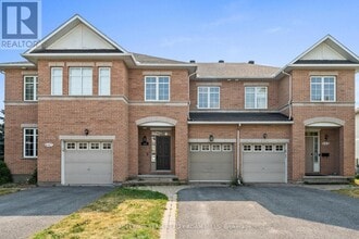 Building Photo - 445 Claridge Dr