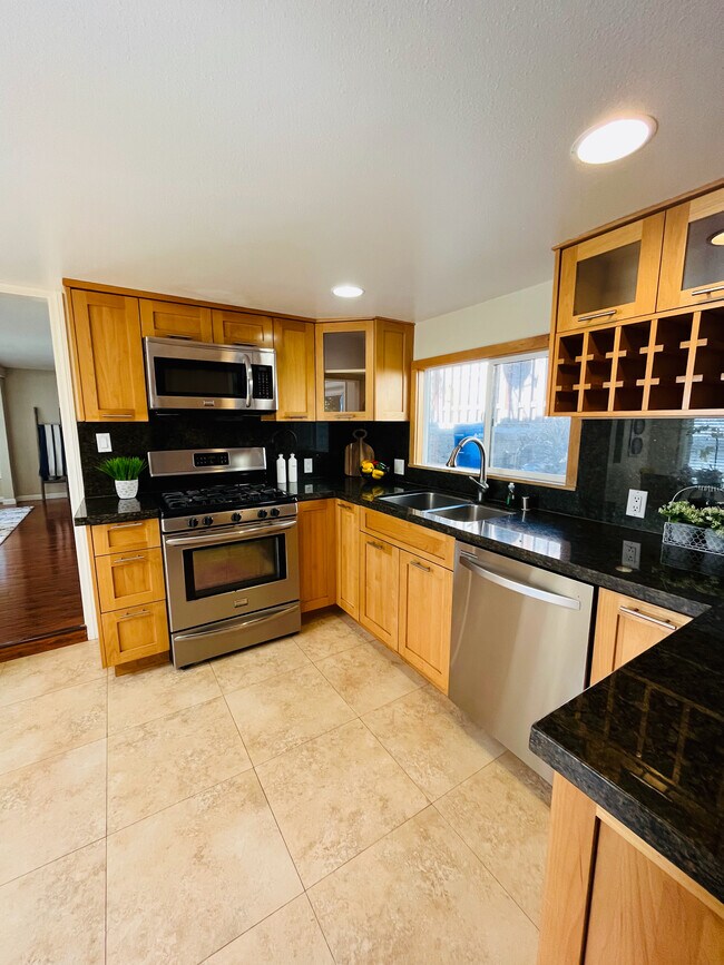 Foto del edificio - 618 Woodland Dr