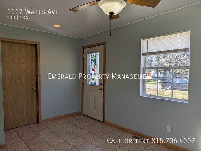 Foto del edificio - 1117 Watts Ave