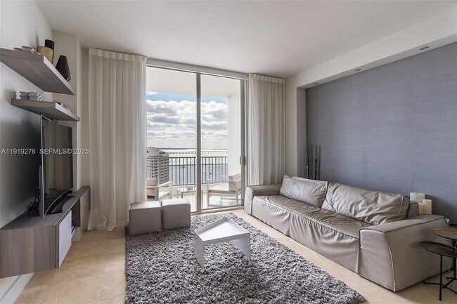 Foto del edificio - 701 Brickell Key Blvd