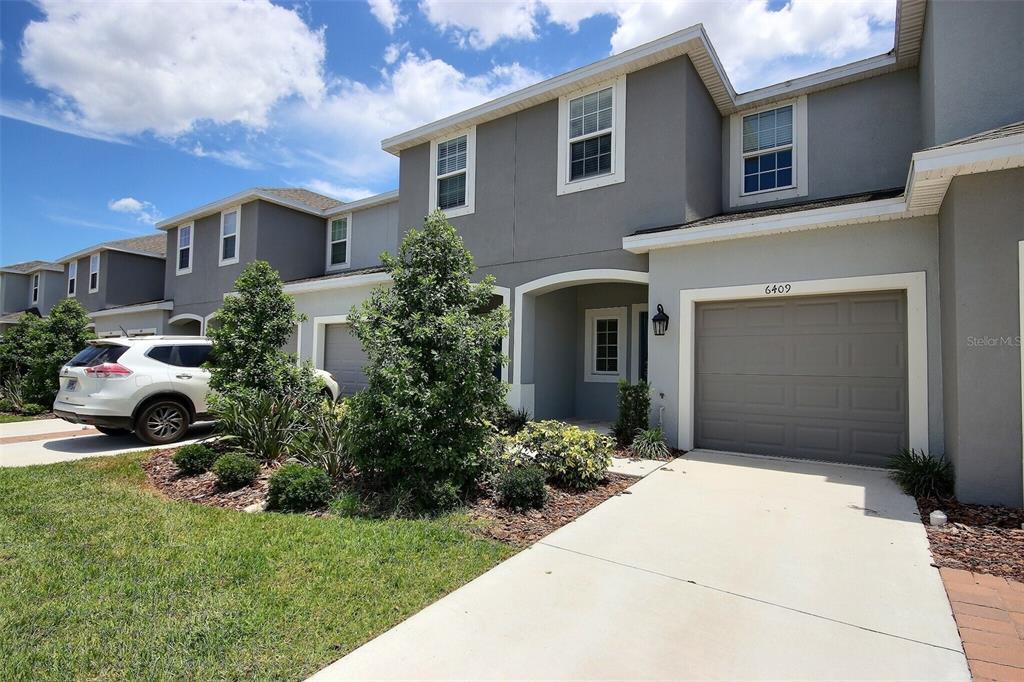 Foto principal - 6409 Fairmont Ln