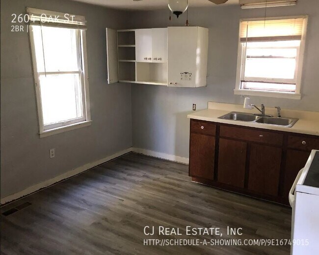 Foto del edificio - 2604 Oak St