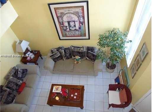 Foto del edificio - 8413 SW 209th St