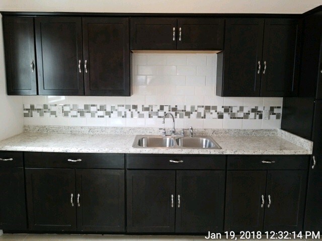 Foto del edificio - 621 Marshall Ave