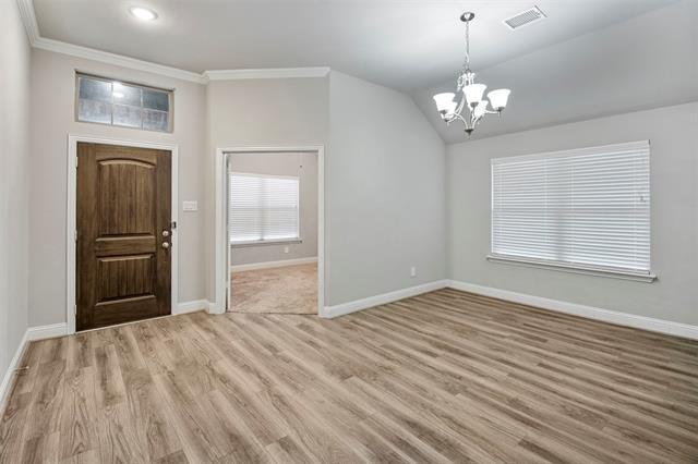 Building Photo - 525 Redbud Dr