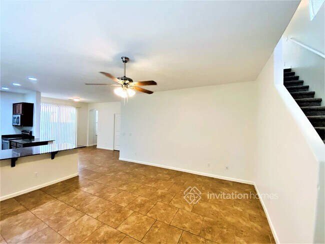 Foto del edificio - 3380 E Liberty Ln