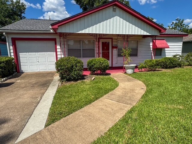 Foto principal - 6738 Underhill St