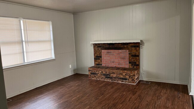 Photo - 7828 NW 7th St House