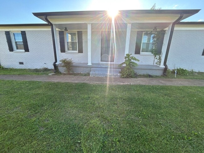 Building Photo - 799 Rushmeade Rd