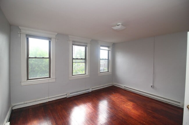 Foto del edificio - 2820 Guilford Ave