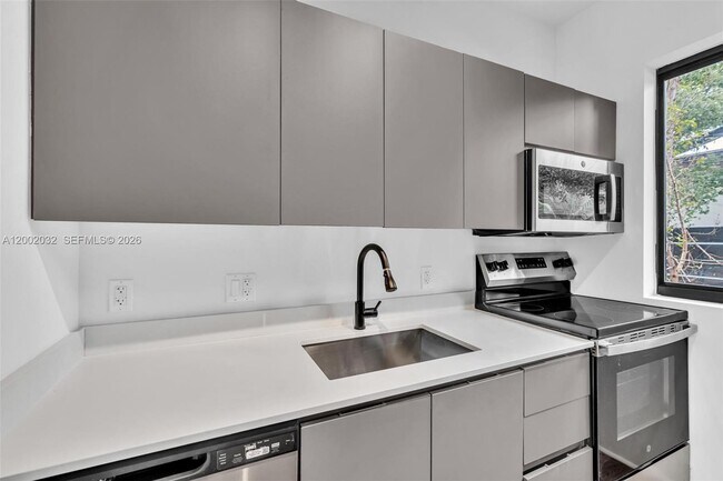 Foto del edificio - 753 NW 30th St