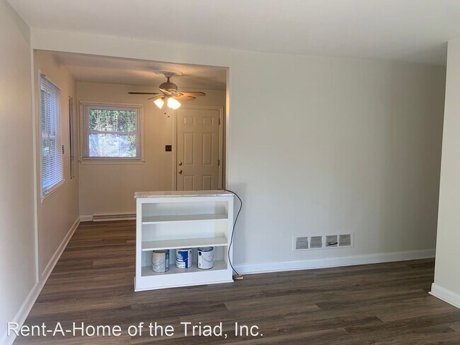 Foto del edificio - 3 br, 1 bath House - 1409 Caldwell Street