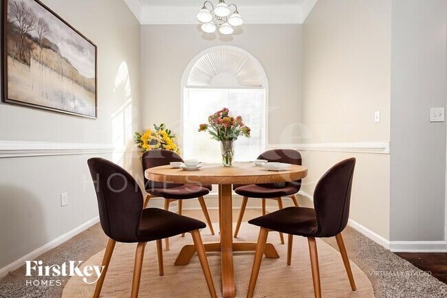 Foto del edificio - 340 Weatherly Dr