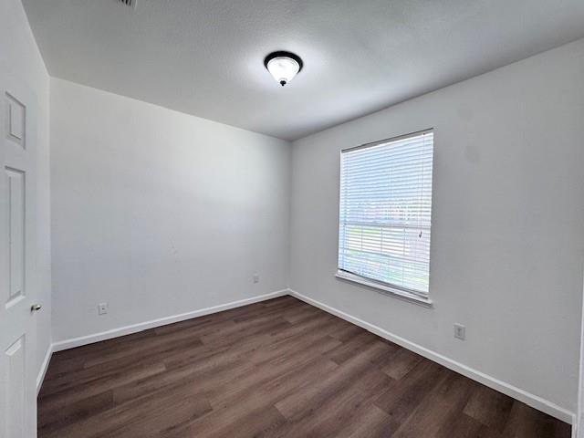 Building Photo - 1525 Fallcreek Ct