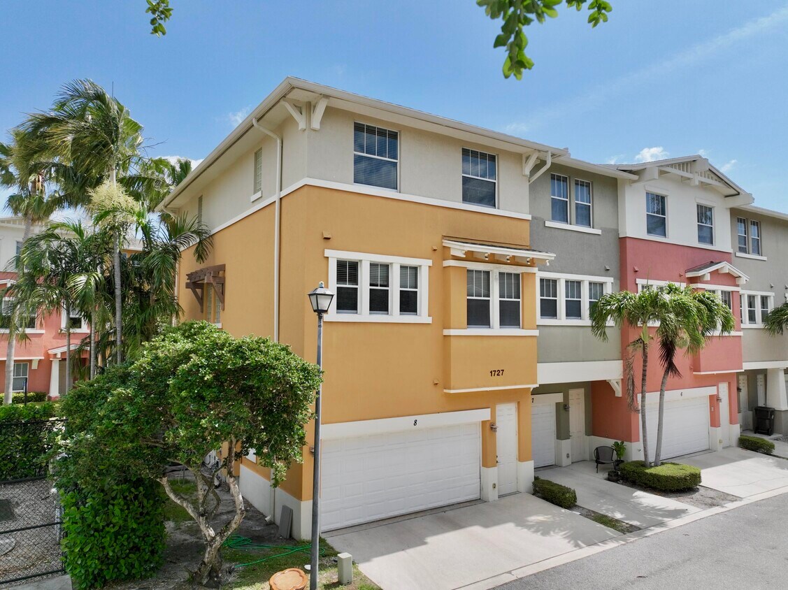 1727 San Benito Way, West Palm Beach, FL 33401 Townhome Rentals in West Palm Beach FL