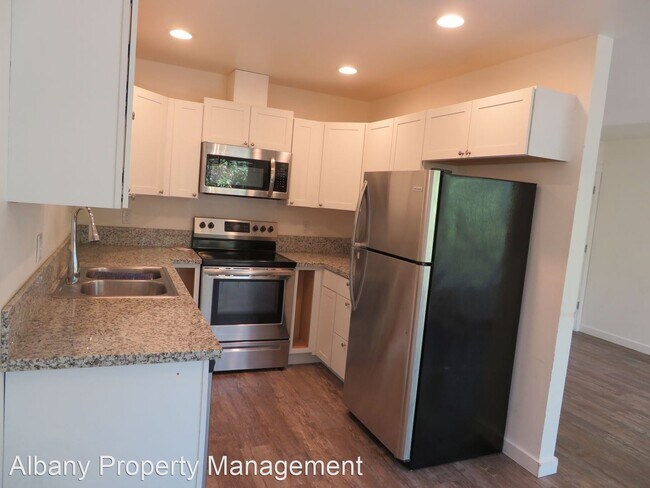 Foto del edificio - 4 br, 2.5 bath House - 933 Wassom St