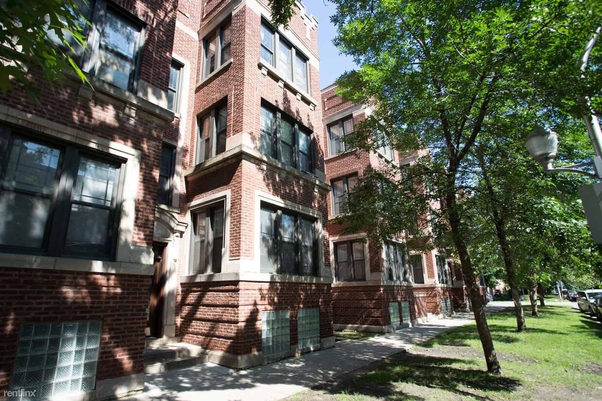 Building Photo - 5466 S Ellis Ave