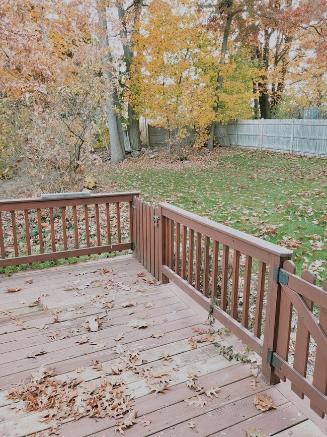 Foto del edificio - 141 Greenwood Ct