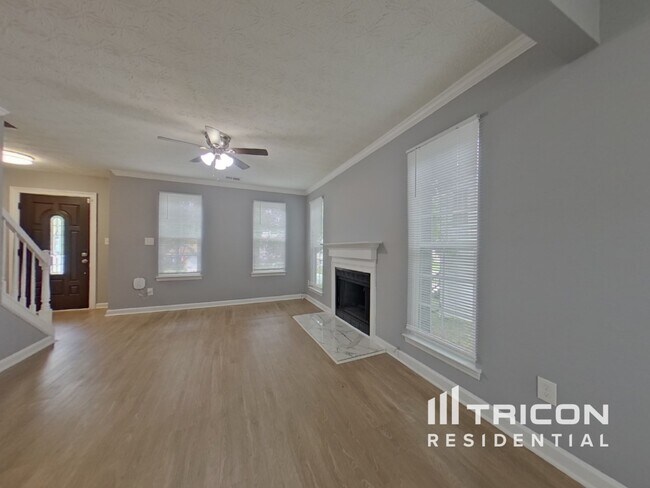 Building Photo - 1384 Ling Dr