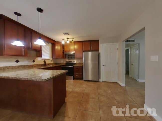 Building Photo - 8130 N 55th Ave