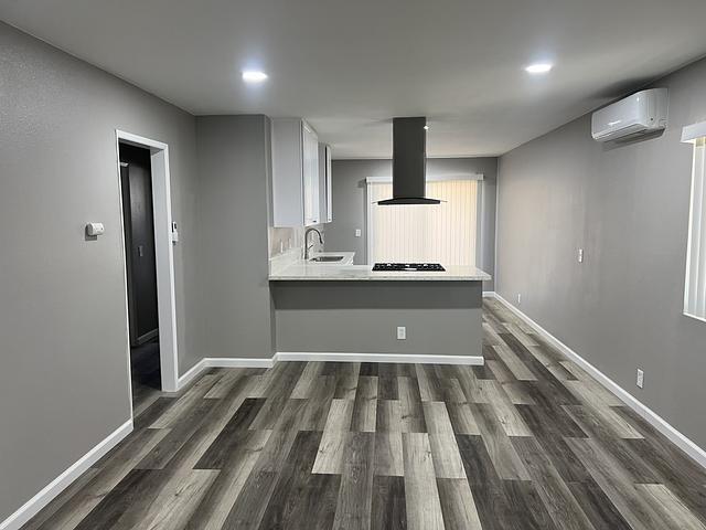 Foto del edificio - 13026 Sycamore Ave
