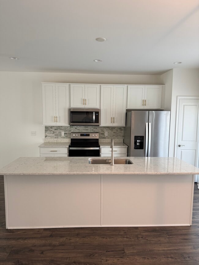 Building Photo - 179 Broad St