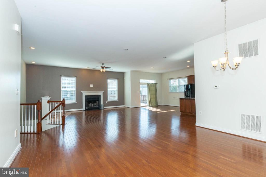 Foto principal - 15 Flag Ct